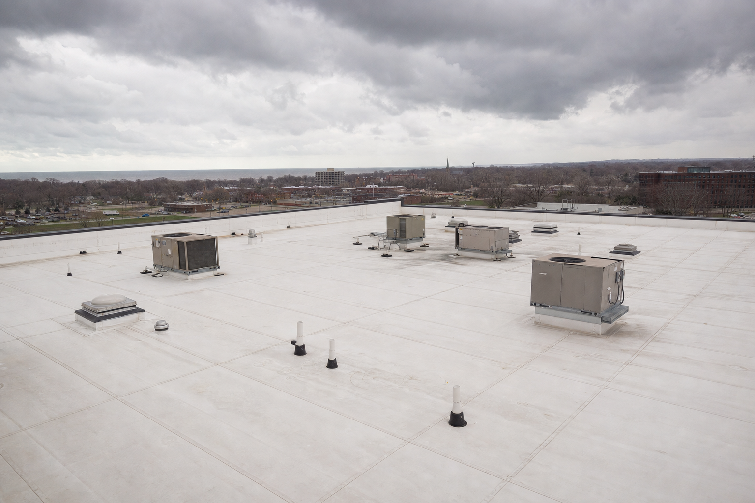 Elevate TPO Commercial Roofing in Lake County: Flat Roof Guide